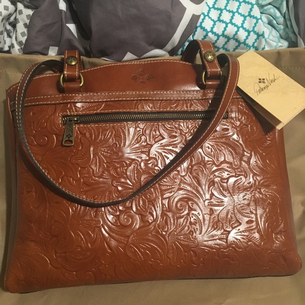 Brand new Patricia Nash poppy tote